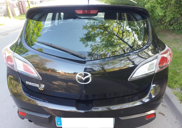 Mazda 3 cena 14950 przebieg: 215000, rok produkcji 2009 z Kalisz małe 67